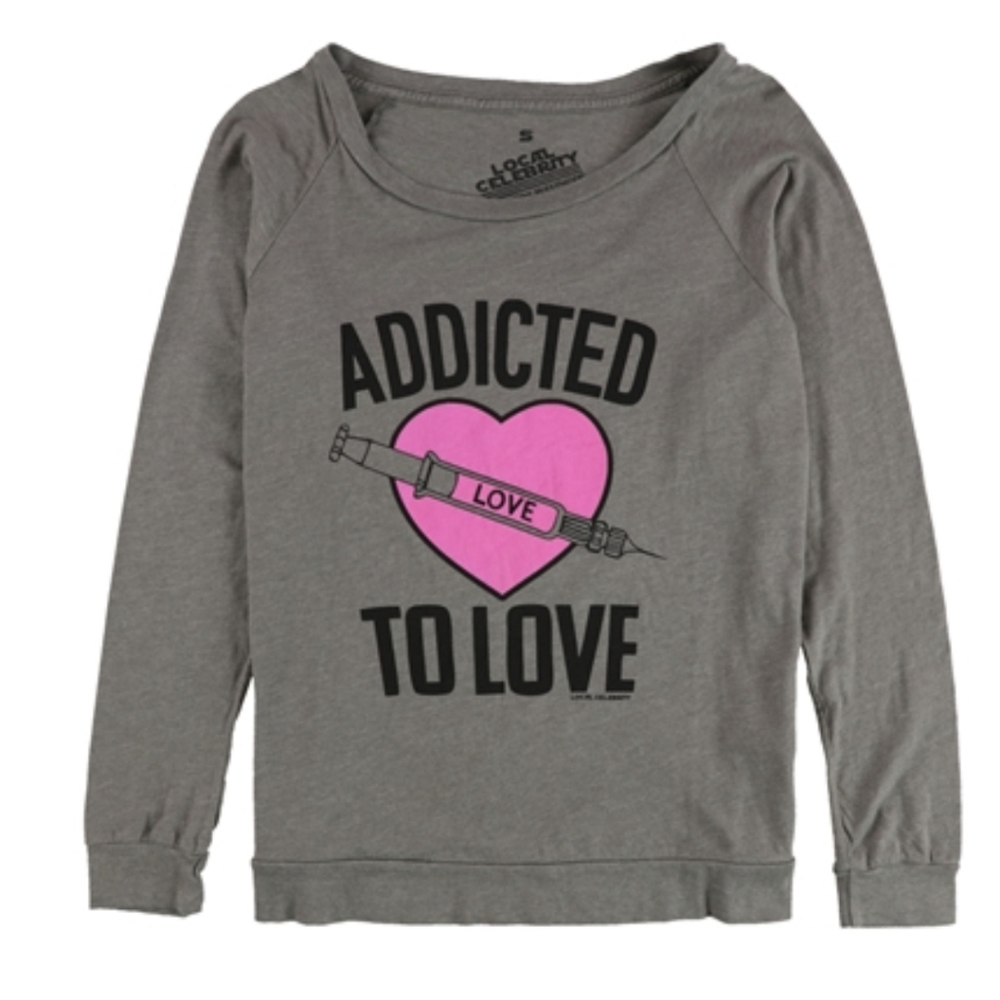 Local Celebrity graphic top. Sz Med.  New.